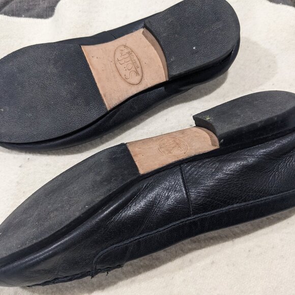 Black leather loafers - Picture 3 of 3